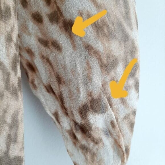 CLUB MONACO 100% Silk Semi-Sheer Lightweight Blouse Top Cheetah Sz XS Flawed - Picture 13 of 15